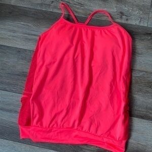 NEW Zume Blu top Cycle athletic bright coral size Small